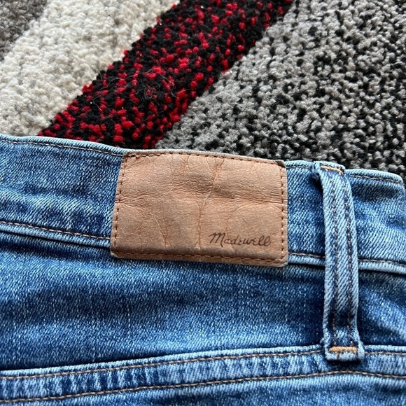 Madewell The Mid Rise Perfect Vintage Jeans - Picture 5 of 6